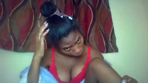 karoliee online show from July 2026 07:06:01 AM