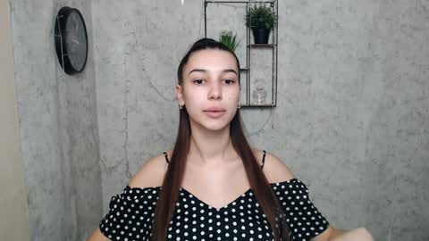 Karolina online show from January 2025 07:06:02 AM