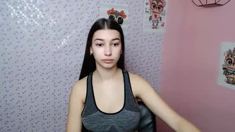 Karolina online show from January 2025 06:52:01 AM