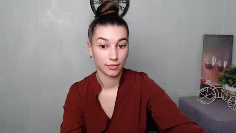 Karolina online show from March 2025 12:58:02 PM