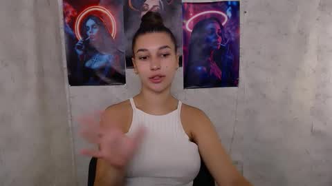 Karolina online show from September 2025 05:08:01 AM