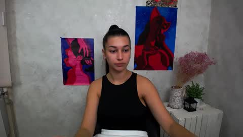Karolina online show from October 2025 05:26:02 AM
