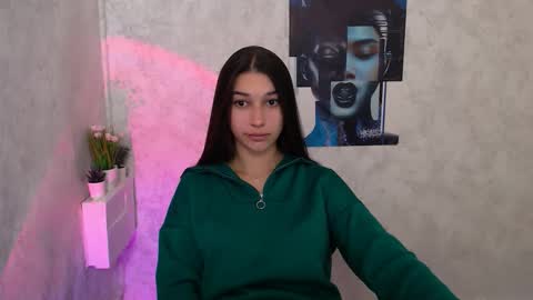 Karolina online show from October 2025 06:16:02 AM