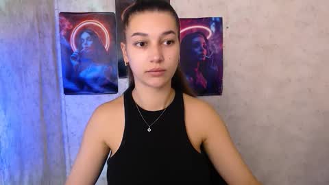 Karolina online show from October 2025 05:41:02 AM