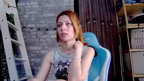 karoline121 online show from February 2025 11:00:02 AM