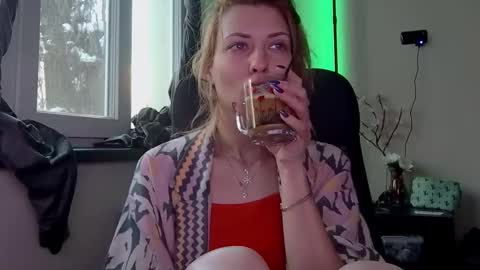 karoline121 online show from February 2026 06:22:01 AM