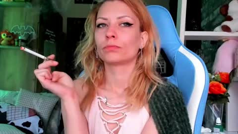 karoline121 online show from March 2026 04:45:02 AM