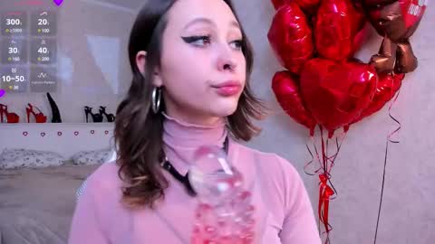 Snapshot of karolineneuer chatting on March 2025 10:27:02 PM karolineneuer online show from March 2025 10:27:02 PM