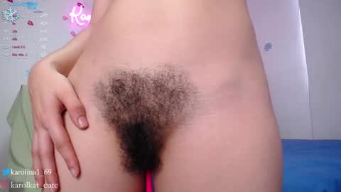 Snapshot of karolkat_1 chatting on December 2024 05:11:01 PM Karolina 3 online show from December 2024 05:11:01 PM