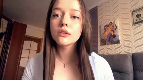 Alin online show from April 2026 01:02:01 PM