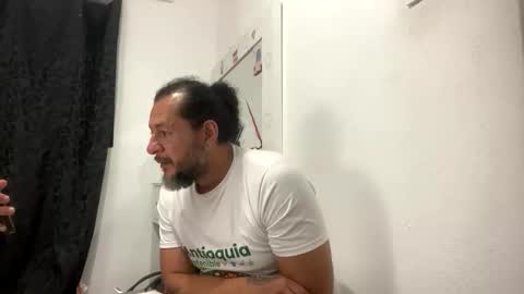 Snapshot of karu_hard chatting on January 2026 03:23:02 AM Karu online show from January 2026 03:23:02 AM