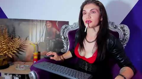 Miss K. online show from May 2026 04:15:01 PM