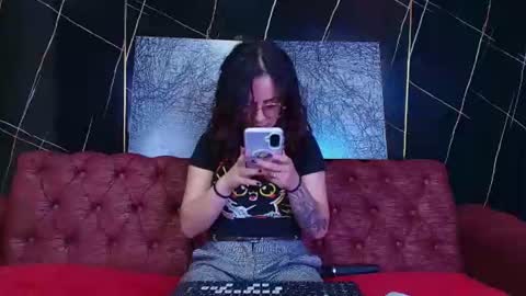 kassandra james online show from July 2026 04:28:01 PM
