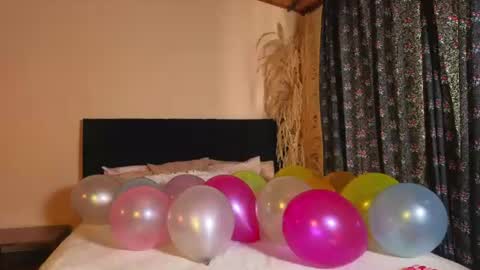 kassandra james online show from July 2026 03:44:01 PM