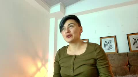 Snapshot of kat_paradisse chatting on July 2026 11:41:01 AM kat paradisse online show from July 2026 11:41:01 AM