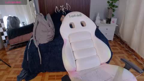 Snapshot of kataleya_29 chatting on October 2025 04:30:02 PM kate online show from October 2025 04:30:02 PM