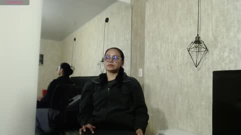 Snapshot of katalina07 chatting on November 2025 03:44:02 PM Katalina online show from November 2025 03:44:02 PM