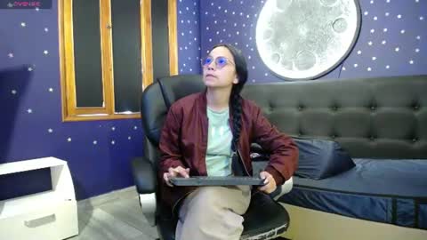 Katalina online show from June 2026 03:14:02 PM