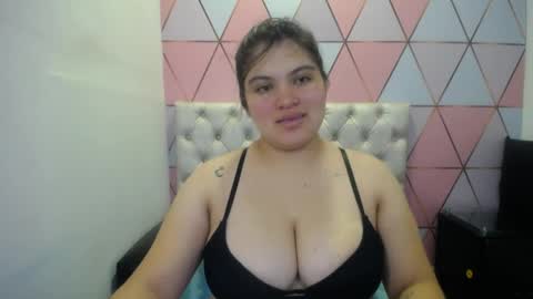 katalina santana25 online show from April 2026 07:22:01 PM