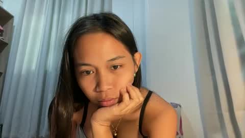 Snapshot of kate_mae chatting on October 2025 11:57:02 PM katey online show from October 2025 11:57:02 PM