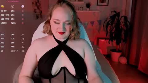 Snapshot of kate_rest chatting on September 2025 03:03:02 PM Kate Follow me dear online show from September 2025 03:03:02 PM