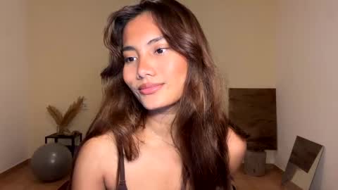 Kate Dami online show from February 2025 05:57:01 PM