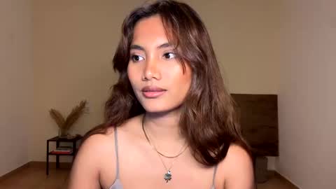 Kate Dami online show from February 2025 03:31:02 PM