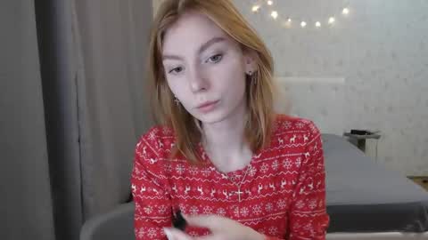 Snapshot of katekalen chatting on December 2024 02:10:02 PM Kate Bunny online show from December 2024 02:10:02 PM