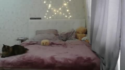 Kate Bunny online show from April 2026 12:58:01 PM