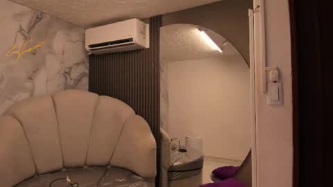 Im Katherine but call me Kate  online show from March 2026 12:08:01 PM