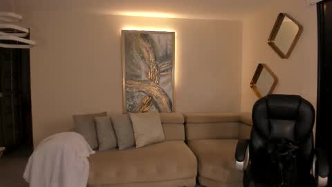 K A T E  online show from March 2026 07:34:02 AM