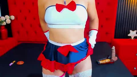 kate Tompson online show from April 2026 11:21:02 PM