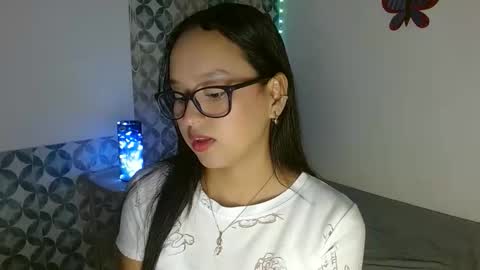 Kathe online show from November 2025 06:12:01 PM