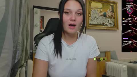 Kathie online show from September 2025 06:02:02 PM