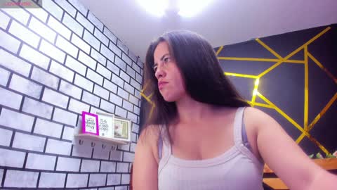 Snapshot of kathina_giraldo chatting on December 2024 04:38:02 PM Paola online show from December 2024 04:38:02 PM