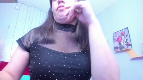 Snapshot of kathina_giraldo chatting on January 2025 07:52:01 PM Paola online show from January 2025 07:52:01 PM