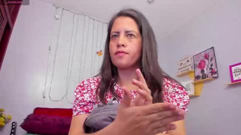 Snapshot of kathina_giraldo chatting on March 2025 07:31:02 PM Paola online show from March 2025 07:31:02 PM