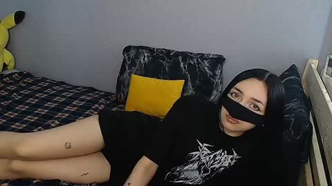 Snapshot of kathrineberry chatting on January 2025 04:33:01 AM KathrineBerry online show from January 2025 04:33:01 AM