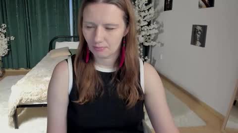 Snapshot of kathrinemeyer chatting on December 2025 02:28:01 AM Kathrine online show from December 2025 02:28:01 AM