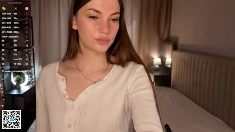 Lola online show from April 2026 07:45:01 AM