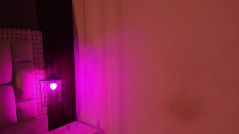 Khaty online show from September 2025 11:56:02 AM