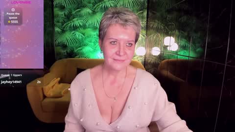 Snapshot of kathy_sunn chatting on January 2025 01:28:01 PM Kathy online show from January 2025 01:28:01 PM