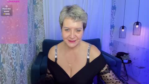 Snapshot of kathy_sunn chatting on February 2025 02:35:02 PM Kathy online show from February 2025 02:35:02 PM