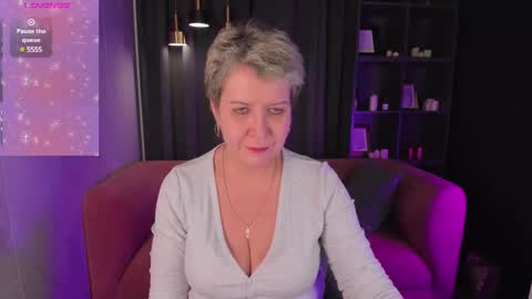 Snapshot of kathy_sunn chatting on February 2025 01:48:01 PM Kathy online show from February 2025 01:48:01 PM