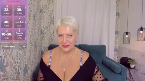 Snapshot of kathy_sunn chatting on October 2025 07:11:01 AM Kathy online show from October 2025 07:11:01 AM
