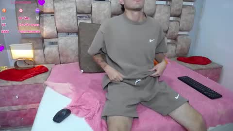 Kaht y Aiden online show from March 2026 08:02:01 PM