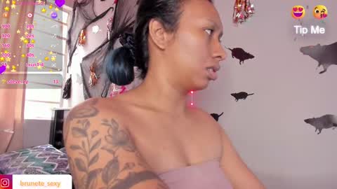 Katia online show from October 2025 04:38:02 PM