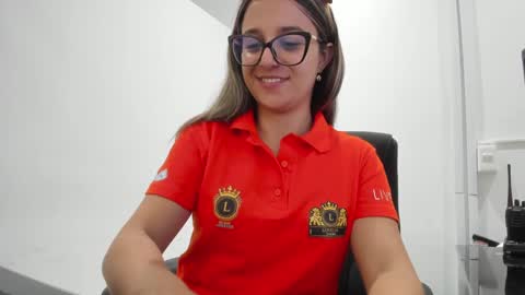 Snapshot of katia_foxx chatting on December 2024 12:00:02 PM Khaterine online show from December 2024 12:00:02 PM