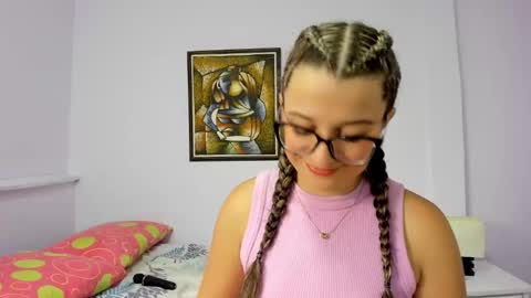 Snapshot of katia_foxx chatting on January 2025 12:08:01 PM Khaterine online show from January 2025 12:08:01 PM