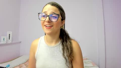 Snapshot of katia_foxx chatting on February 2025 12:22:02 PM Khaterine online show from February 2025 12:22:02 PM